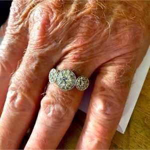 Ladies Diamond & White gold ring. Appraised $11,000